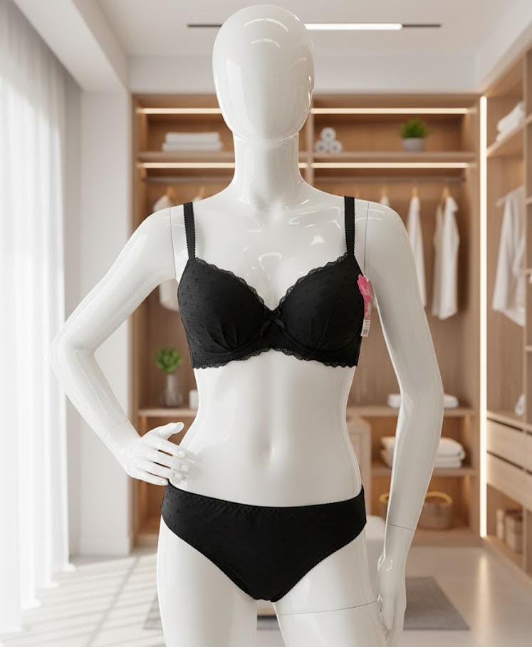 Soft padded pushup fancy lace bra