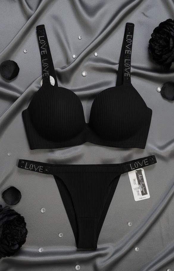 Seamless padded pushup bra