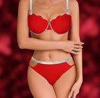 Comfort Scallop Push-Up Bra and Cutout Lingerie Set